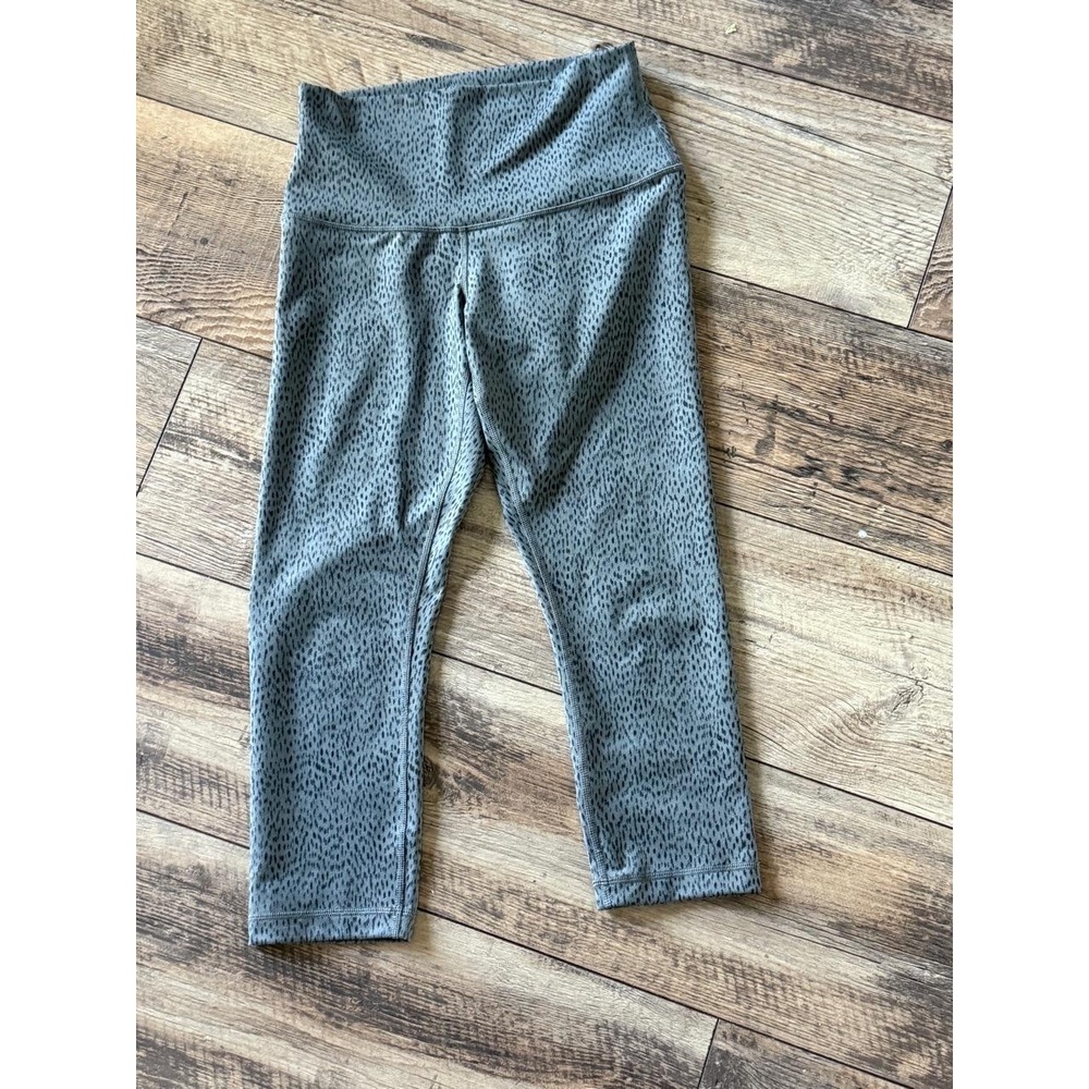 Lululemon Womens Cropped Leggings Grey Speckled High-Waisted‎ Athletic Size 6